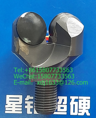 石炭鉱業のための2つの翼が付いている28mm PDCのアンカー穴あけ工具ISO9001